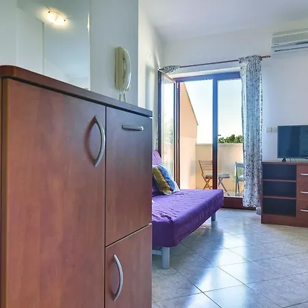 Ulika Apartment *