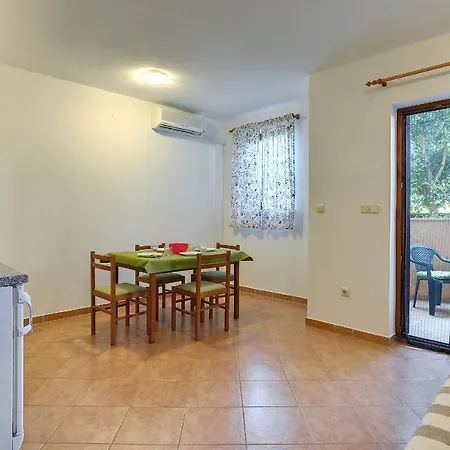 Ulika Apartment