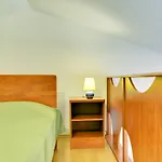 Ulika Apartment